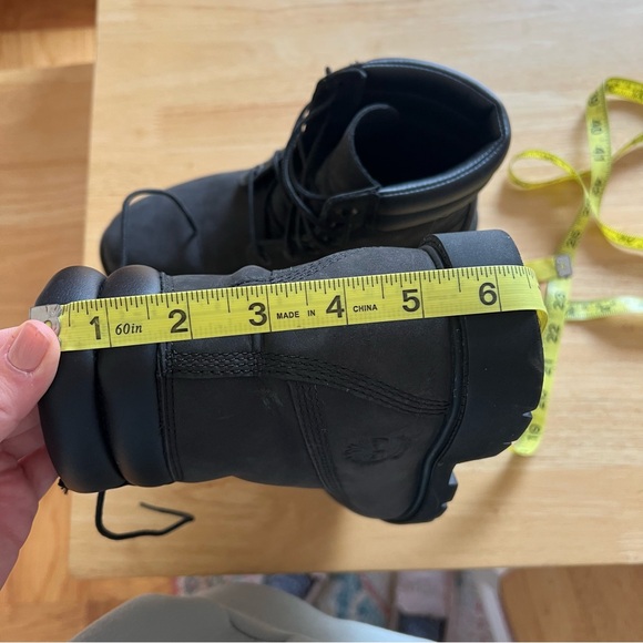 Black Timberlands - Picture 8 of 8